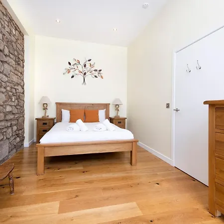 Joivy Stunning Flat Near St Giles Cathedral Apartment Edinburgh Exterior photo